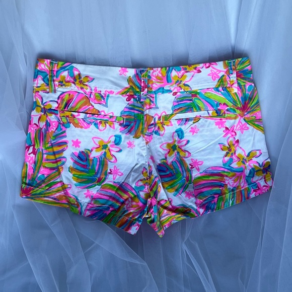Lilly Pulitzer Walsh Shorts - Picture 2 of 5